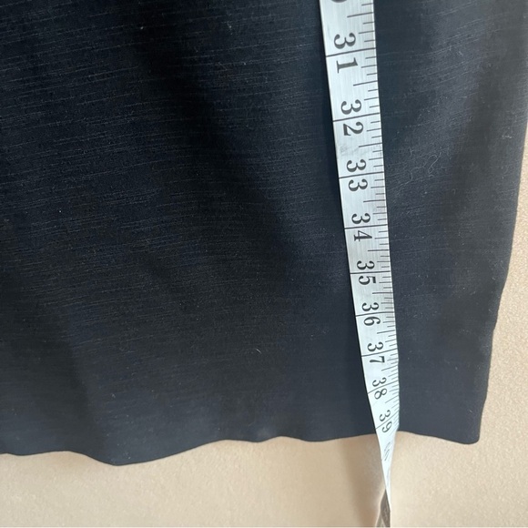 Diane Von Furstenberg Slippery Bodycon Dress  Black Classic Knee Length size 8 - Picture 12 of 12